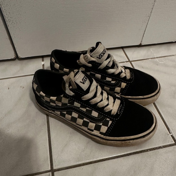 Kids Vans Shoes Size 1 - Picture 1 of 3